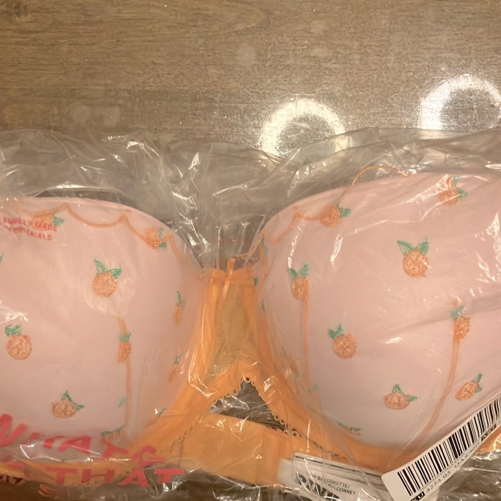 🔥VS Pink Wink push up balconette bra sz 40D NWT - Picture 10 of 13